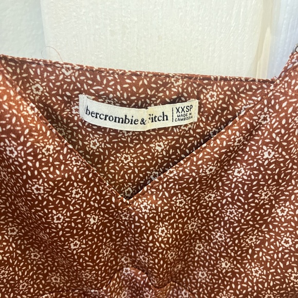 abercrombie & fitch maroon mini dress | size xxs - Picture 3 of 3